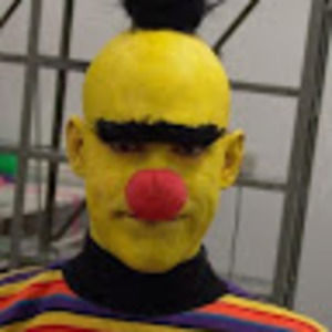 Meet your Posher, Dom